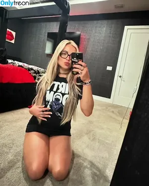 Liv Morgan / yaonlylivvonce nude photo #0858
