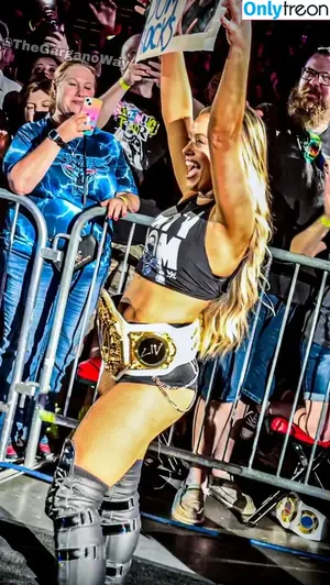 Liv Morgan / yaonlylivvonce nude photo #0879