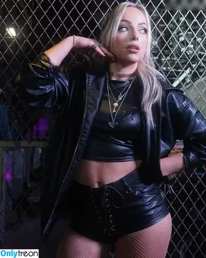 Liv Morgan / yaonlylivvonce nude photo #0920