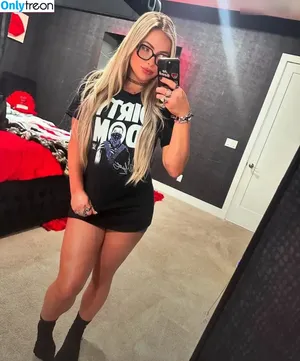 Liv Morgan / yaonlylivvonce nude photo #0947