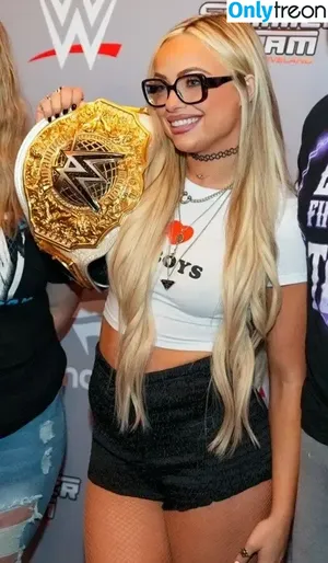 Liv Morgan / yaonlylivvonce nude photo #0971