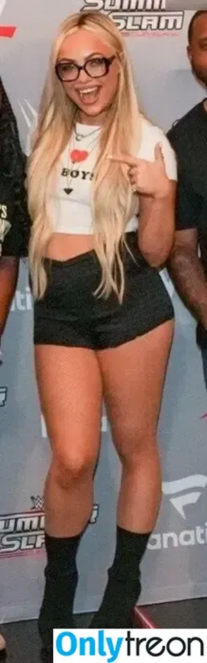 Liv Morgan / yaonlylivvonce nude photo #0972
