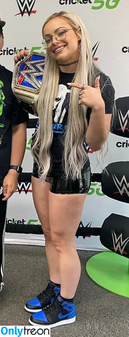 Liv Morgan nude photo #0097 (yaonlylivvonce)