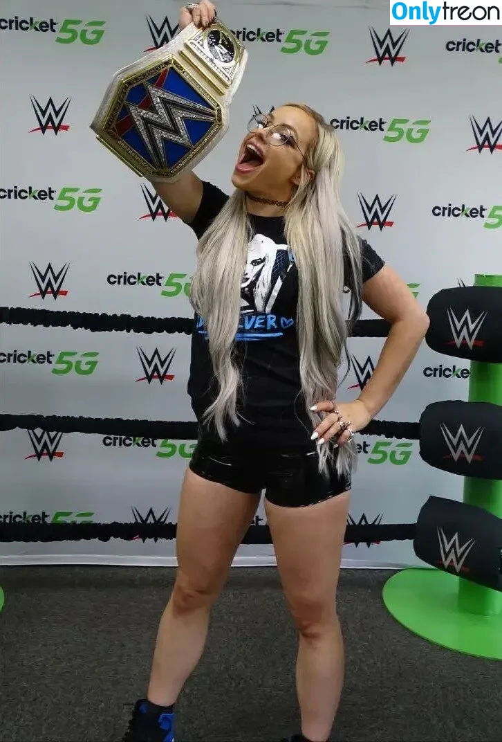 Liv Morgan nude photo #0103 (yaonlylivvonce)