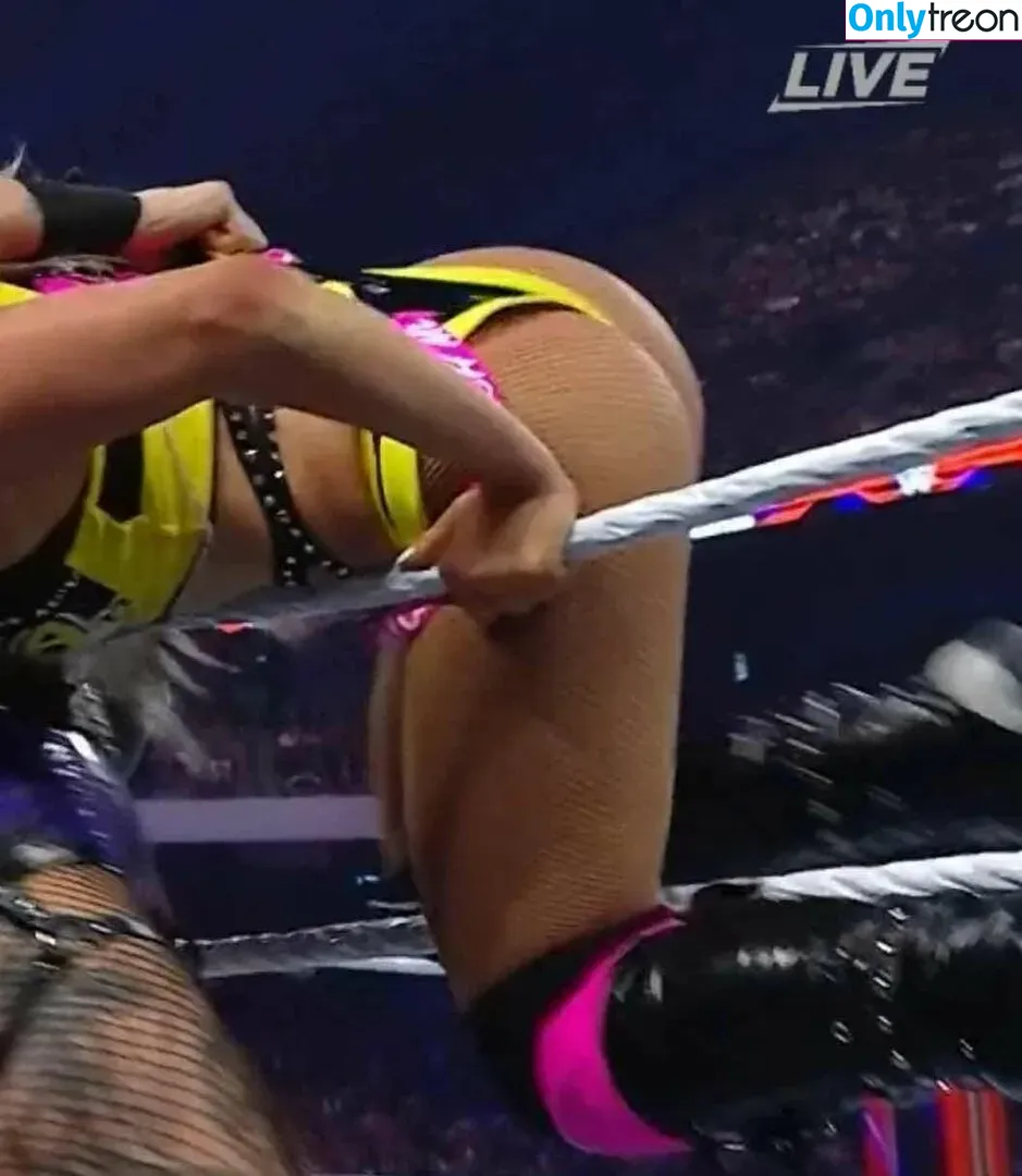 Liv Morgan nude photo #0208 (yaonlylivvonce)