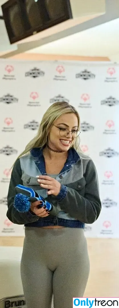 Liv Morgan nude photo #0231 (yaonlylivvonce)
