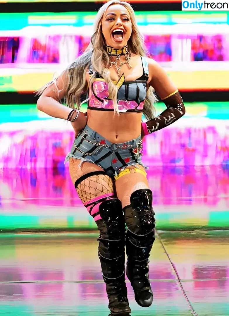 Liv Morgan nude photo #0300 (yaonlylivvonce)