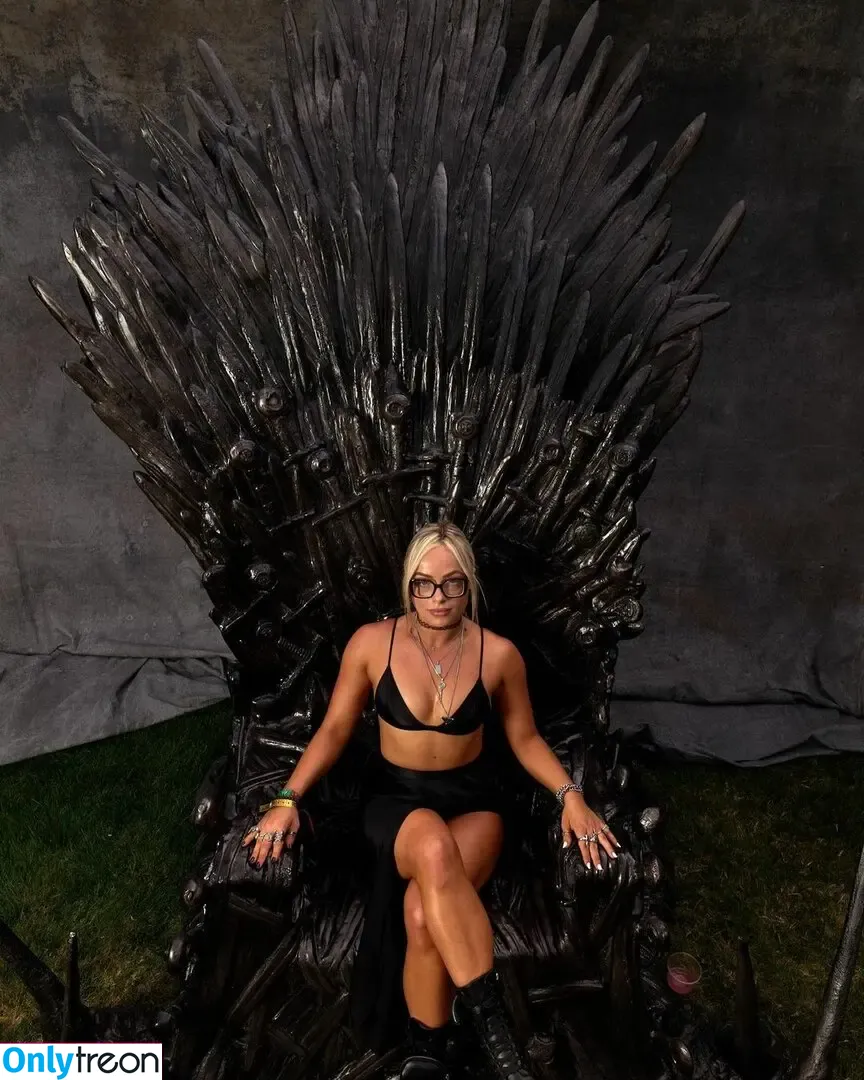 Liv Morgan nude photo #0614 (yaonlylivvonce)