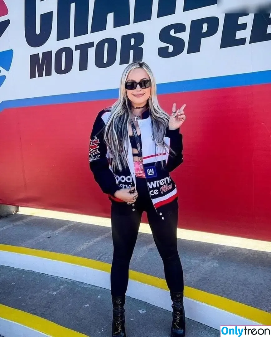Liv Morgan nude photo #0692 (yaonlylivvonce)