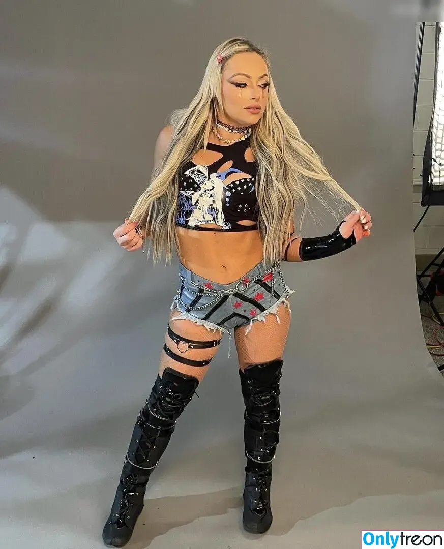 Liv Morgan nude photo #0731 (yaonlylivvonce)