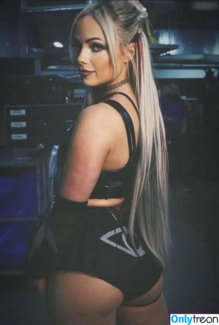 Liv Morgan nude photo #0916 (yaonlylivvonce)