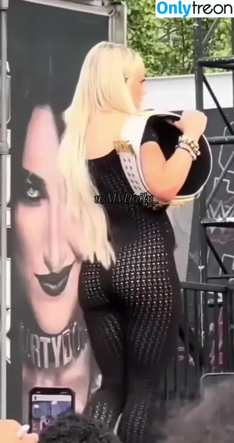 Liv Morgan nude photo #1678 (yaonlylivvonce)