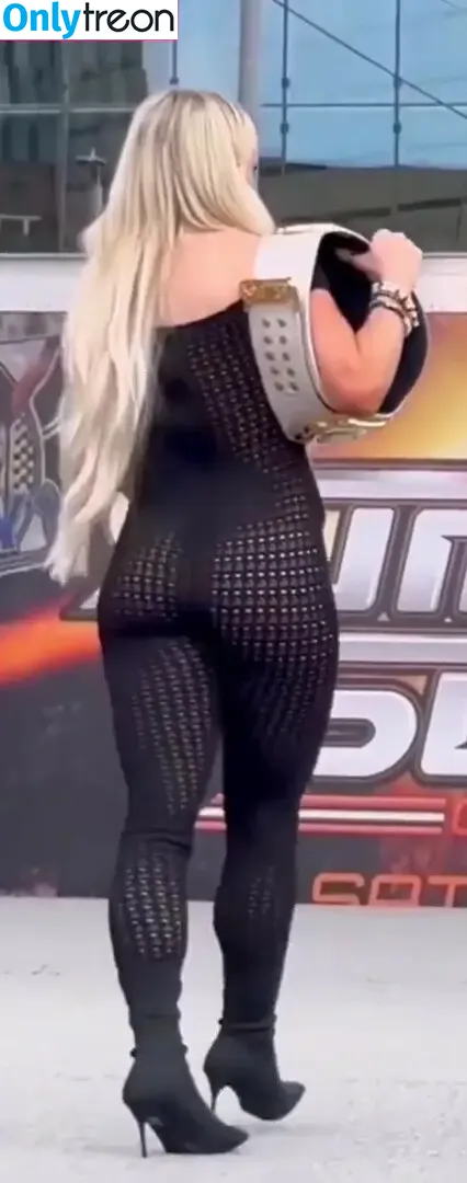 Liv Morgan nude photo #1680 (yaonlylivvonce)
