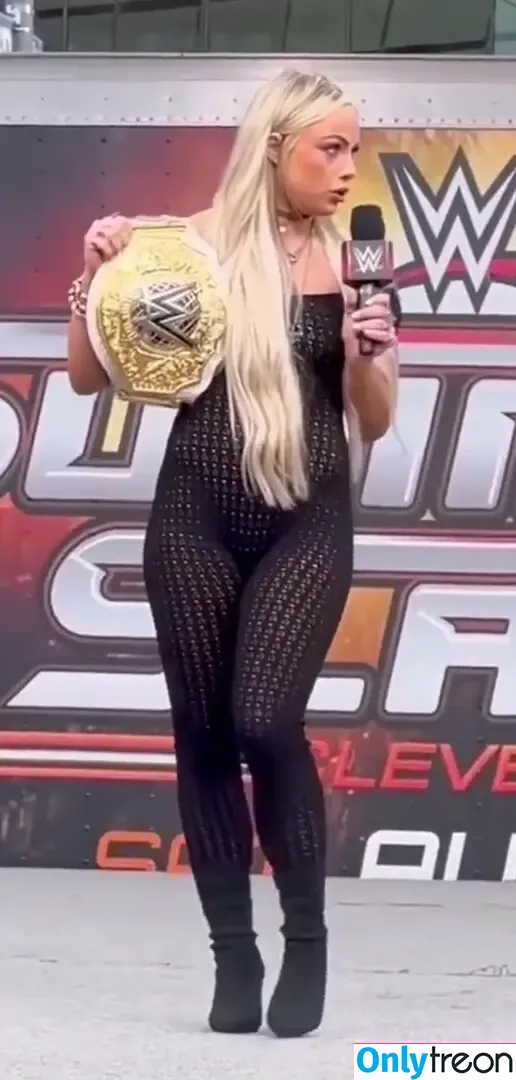Liv Morgan nude photo #1681 (yaonlylivvonce)