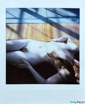 Liv Sage / asmallwoman / livsage nude photo #0617