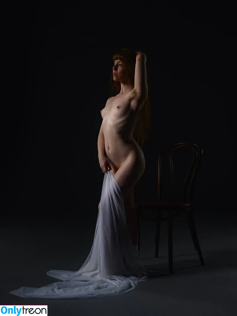 Liv Sage nude photo #0253 (asmallwoman / livsage)