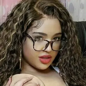 liviasavage / itslivsavage nude photo #0021
