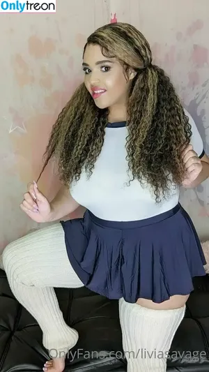liviasavage / itslivsavage nude photo #0128