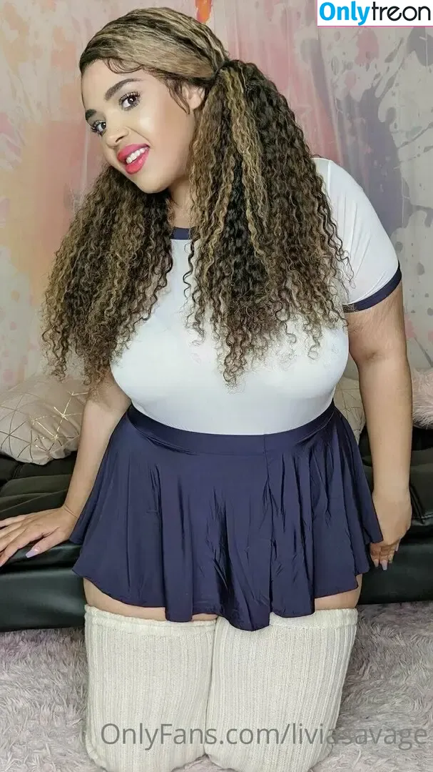 liviasavage nude photo #0137 (itslivsavage)