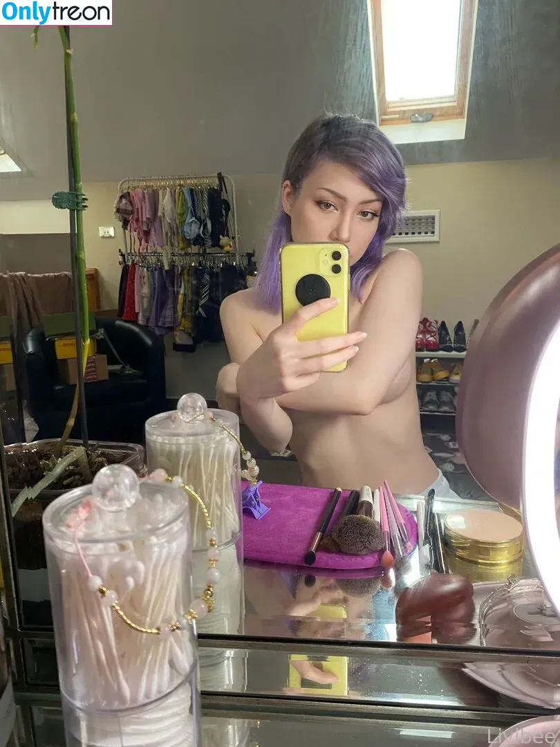 Livibee nude photo #0162 (Simp Chat / livibeeee)