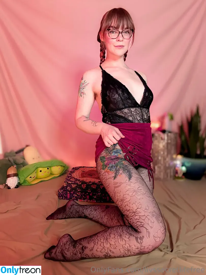 livssecretlifefree nude photo #0307 (thelivfree)
