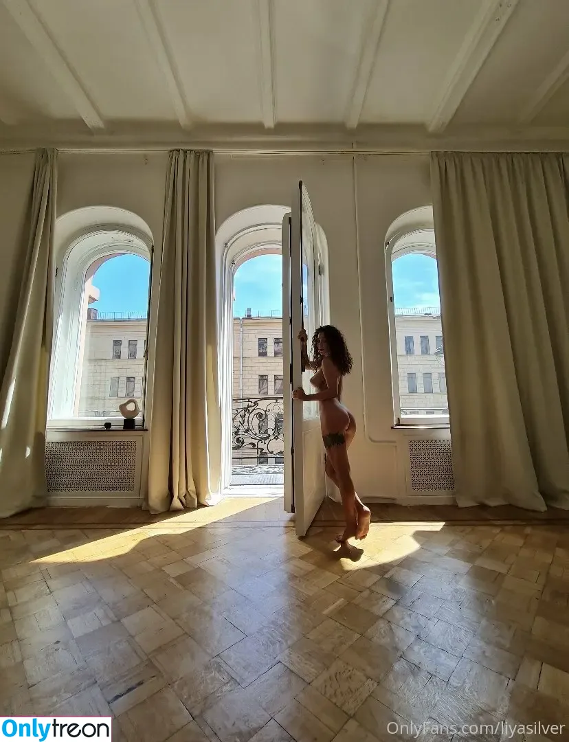 Liya Silver nude photo #1930 (Kristina Scherbinina / LiyaSilver / fcknparadisee)