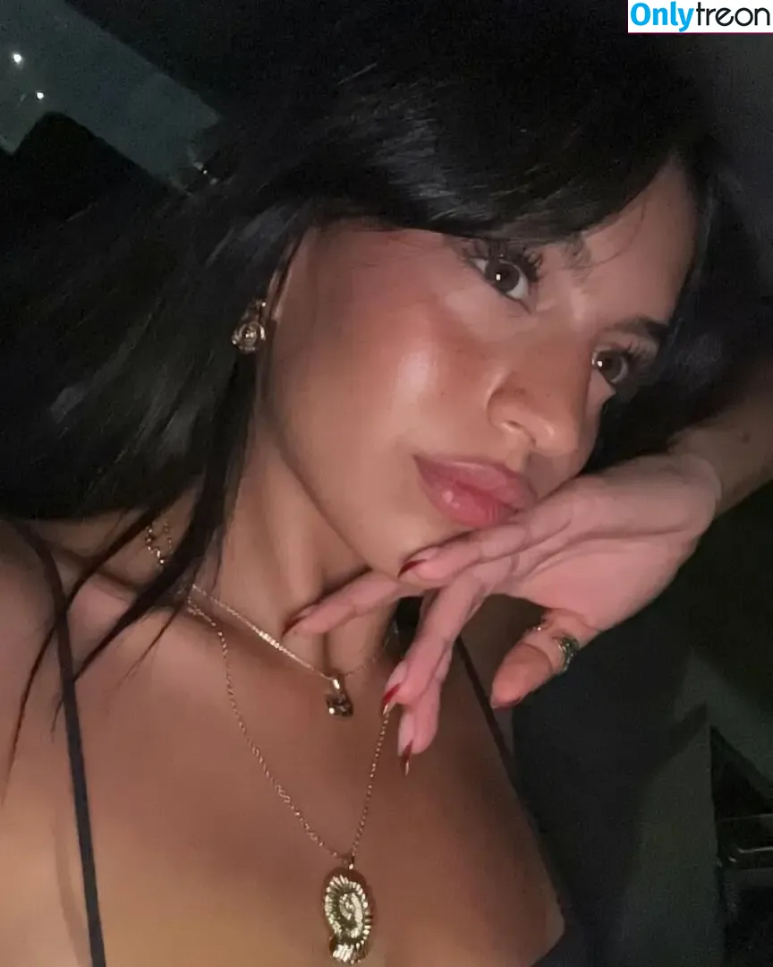 liyamizrahii nude photo #0090 (liyamizrahii)
