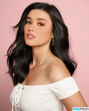 Liza Soberano / lizasoberano nude photo #0058