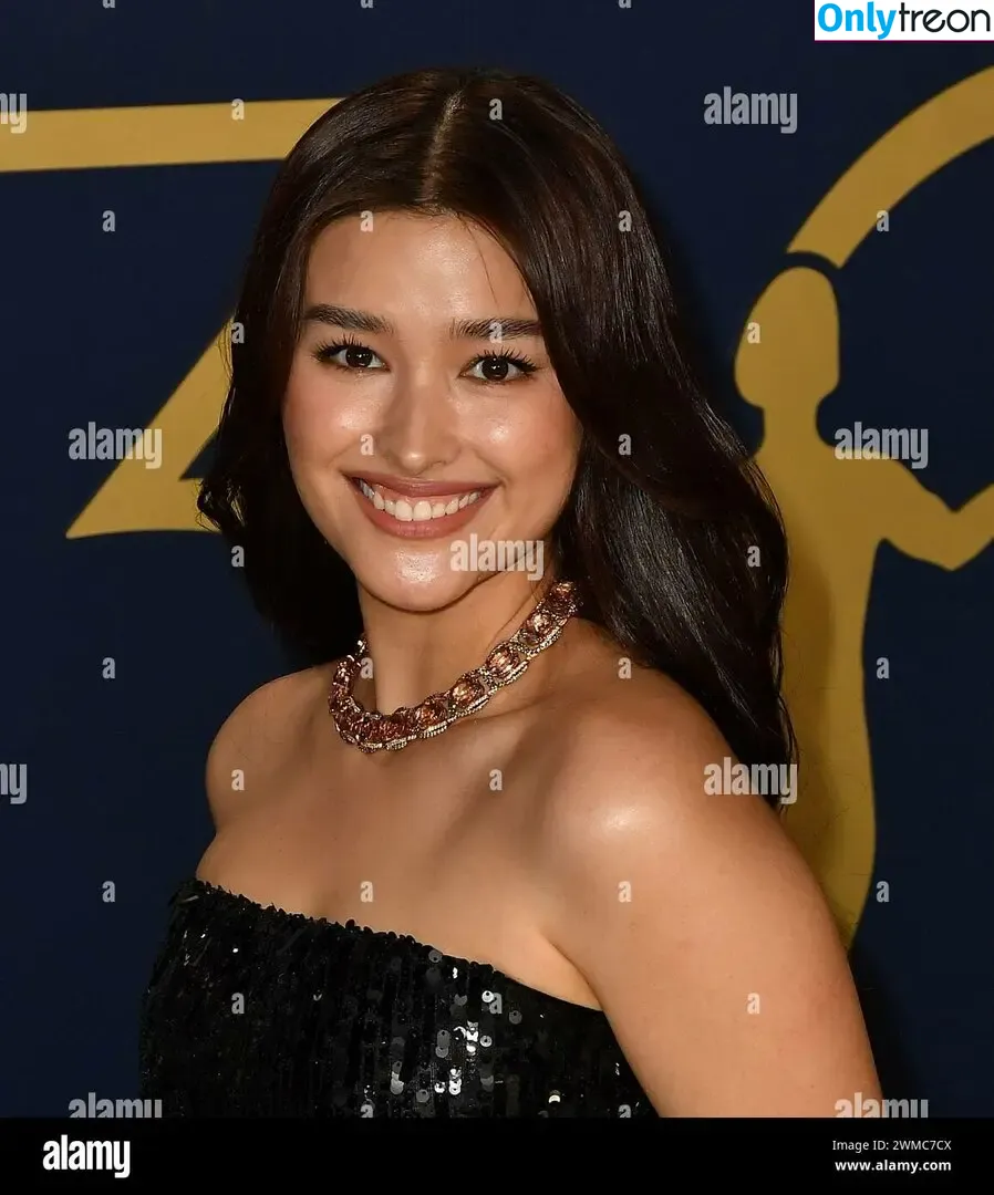Liza Soberano nude photo #0062 (lizasoberano)