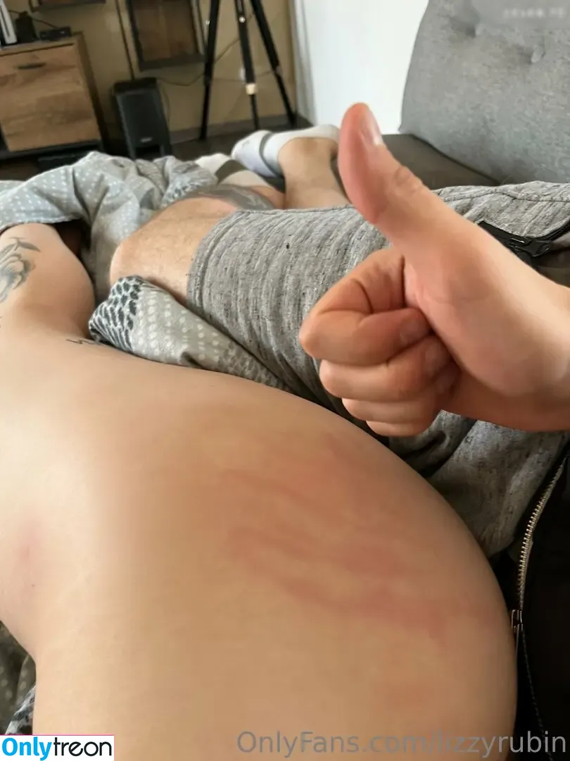 Lizyrubinspicy nude photo #0107 (lizzyrubin)