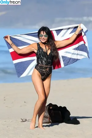 Lizzie Cundy / lizziecundy nude photo #0058