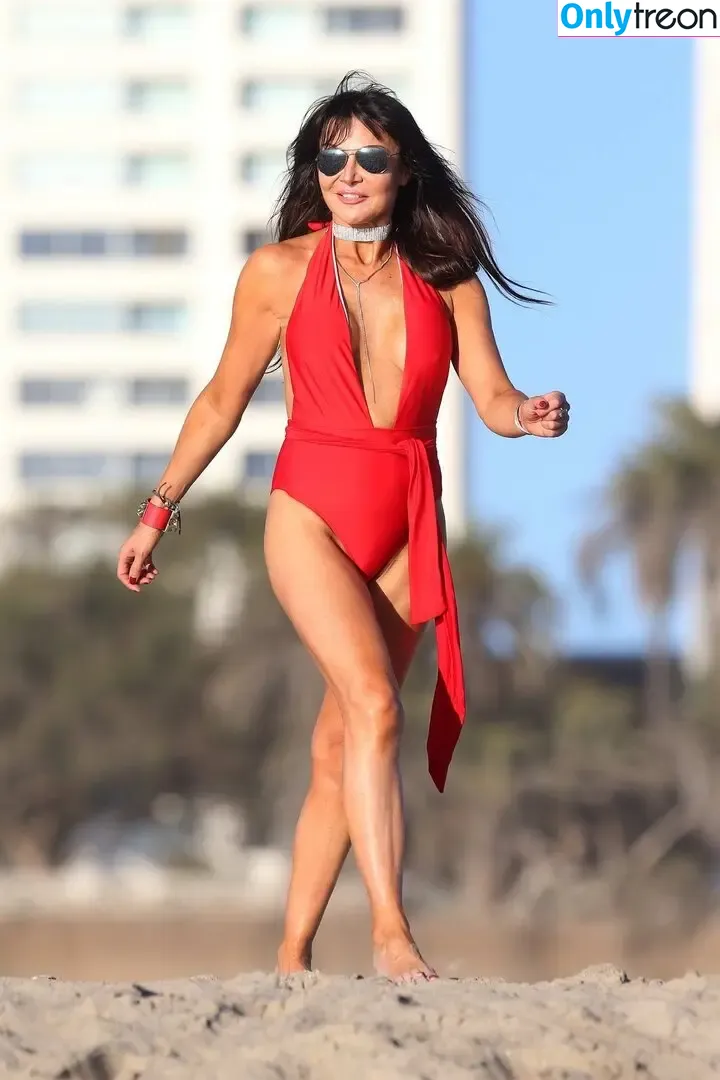 Lizzie Cundy nude photo #0071 (lizziecundy)