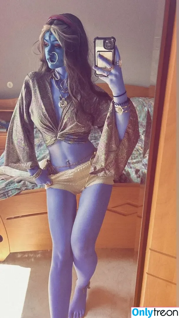 Ljinzer nude photo #0042 (Linzefeet / definitelynotlurn / linzarrd / linziier / linzzzer)