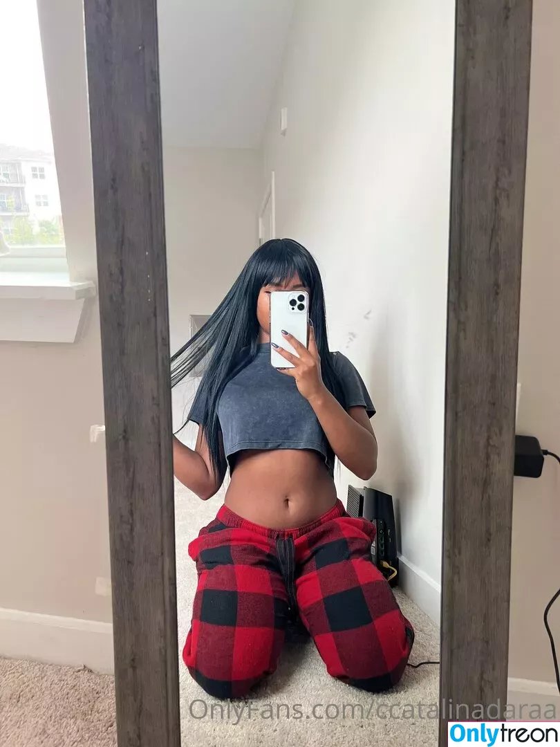 llalalinaafree nude photo #0003 (_leylalara_)