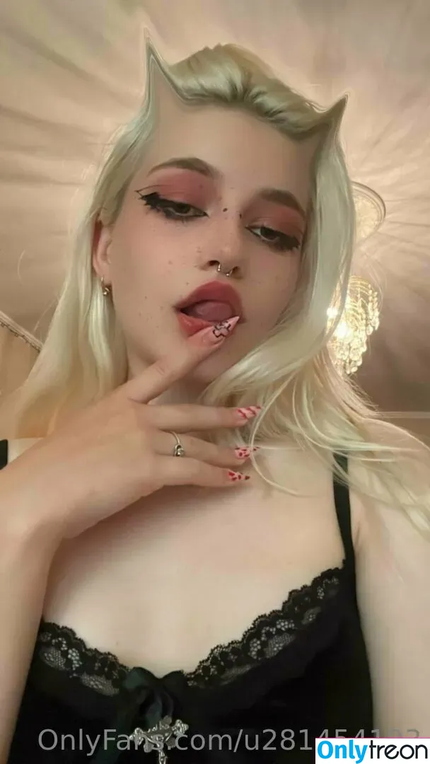 llittleeva nude photo #0044 (llittlez)