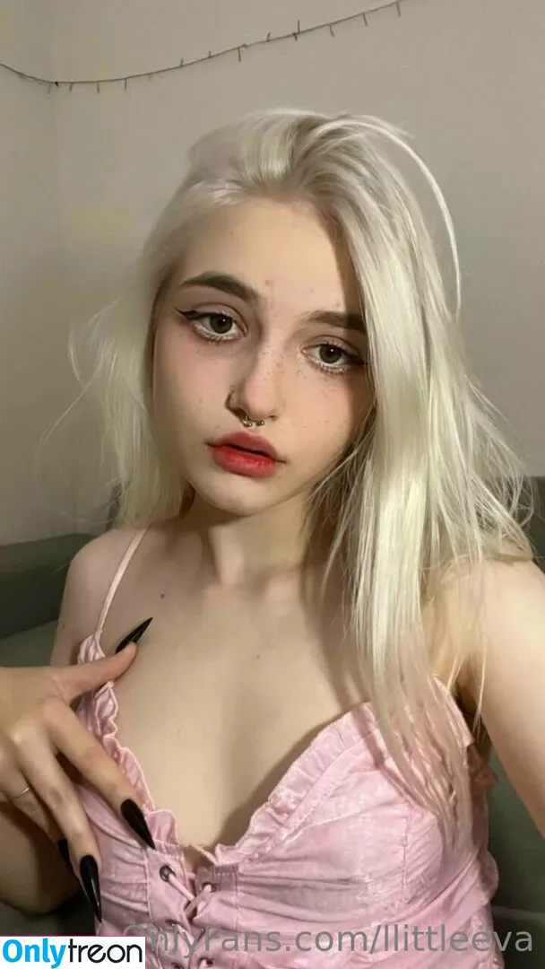 llittleeva nude photo #0186 (llittlez)