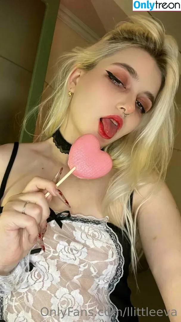 llittleeva nude photo #0197 (llittlez)