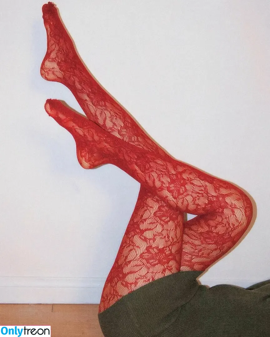 Lo3tus nude photo #0215 (lo3tus_ / lottus.t)
