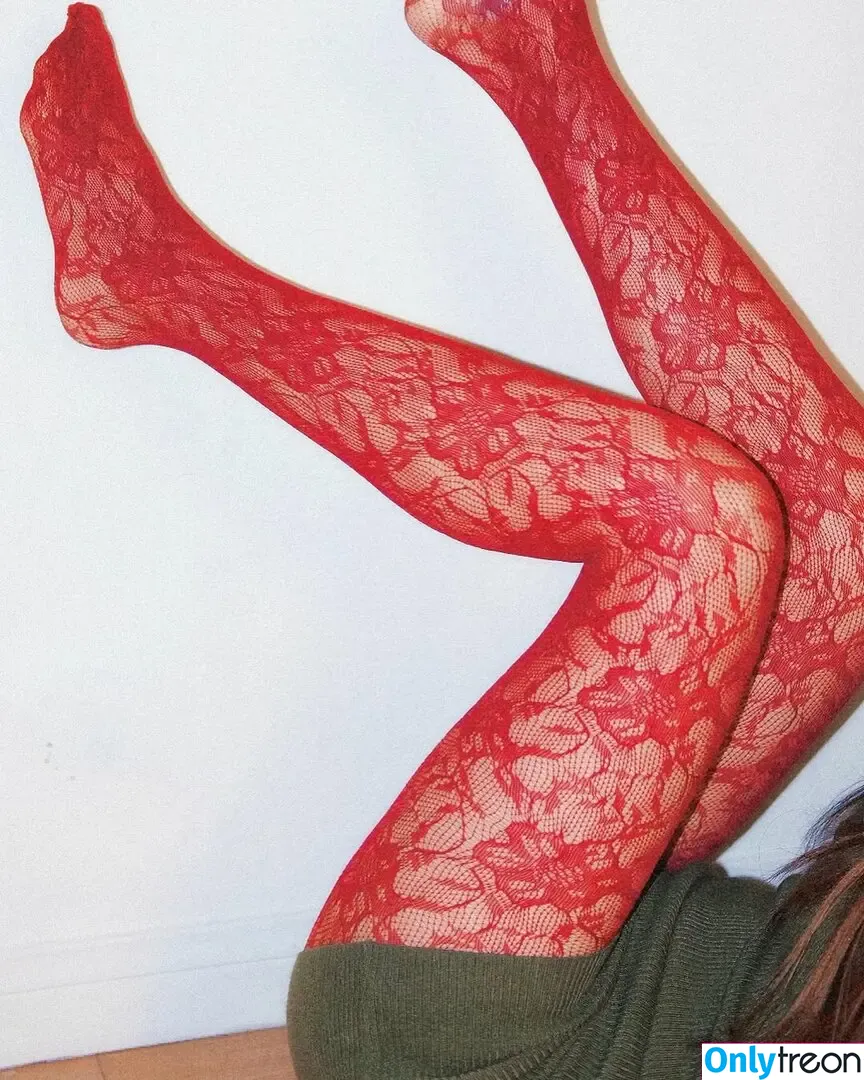 Lo3tus nude photo #0216 (lo3tus_ / lottus.t)