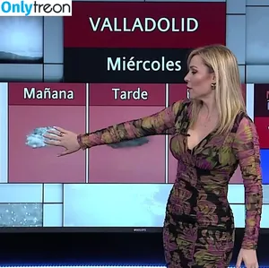 Local TV Presenters / Weather Girls / thelauraschweizer nude photo #0514