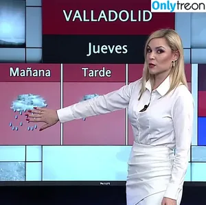 Local TV Presenters / Weather Girls / thelauraschweizer nude photo #0517