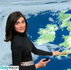 Local TV Presenters / Weather Girls / thelauraschweizer nude photo #0572