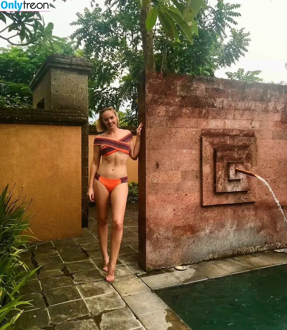 Local TV Presenters nude photo #0288 (Weather Girls / thelauraschweizer)