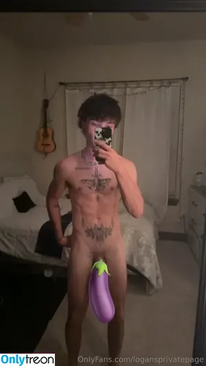 logansprivatepage / itslogantyler nude photo #0004