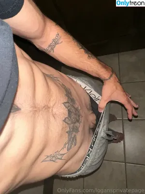 logansprivatepage / itslogantyler nude photo #0010