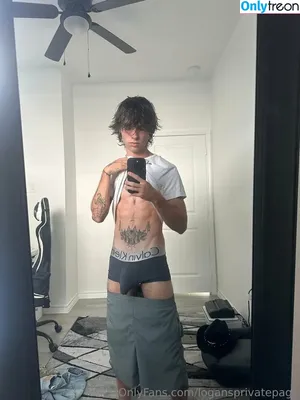 logansprivatepage / itslogantyler nude photo #0029
