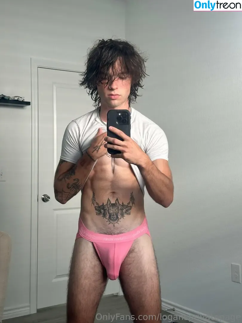 logansprivatepage nude photo #0033 (itslogantyler)