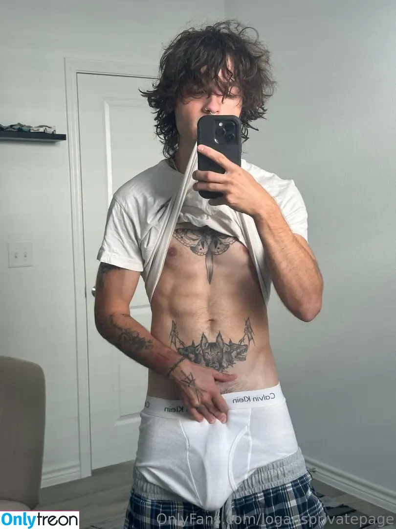 logansprivatepage nude photo #0035 (itslogantyler)