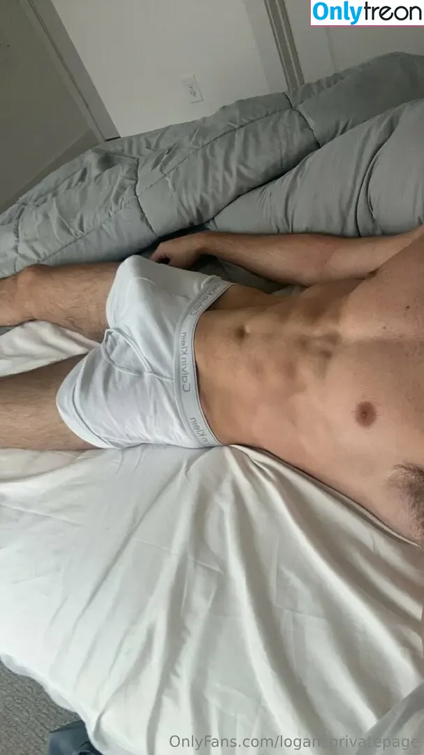 logansprivatepage nude photo #0074 (itslogantyler)