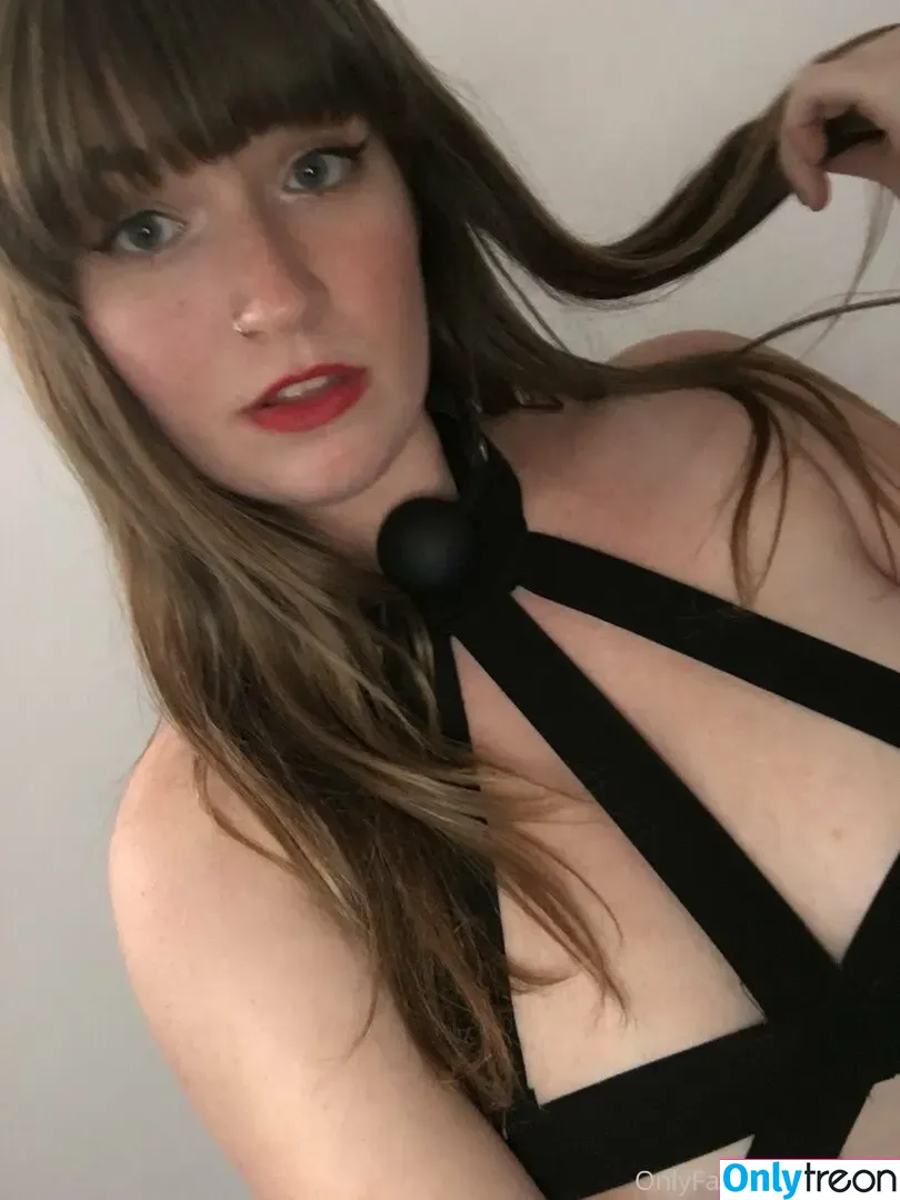 loisplz nude photo #0152 (lomeinnoodles19)